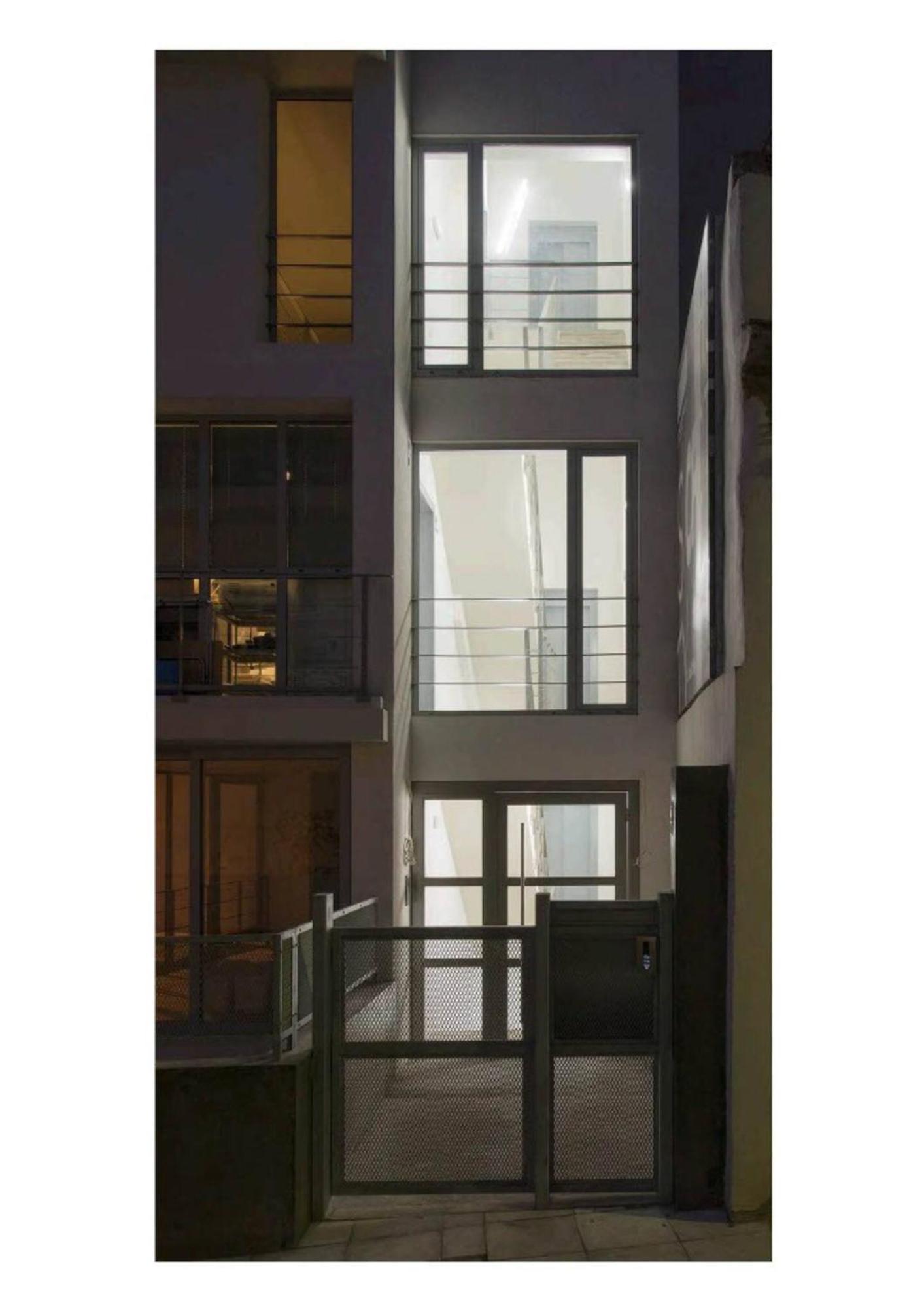 Ma Maison No5 Penthouse Loft, Private Heated Pool, Acropolis View, Ultra High Speed Internet 300 Mbps, Short Walk To Acropolis, Parking Upon Request, 1' From Metro Athens Exterior photo